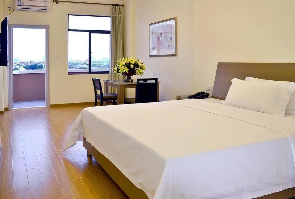 Dongguan Silver World Garden Hotel Exterior photo